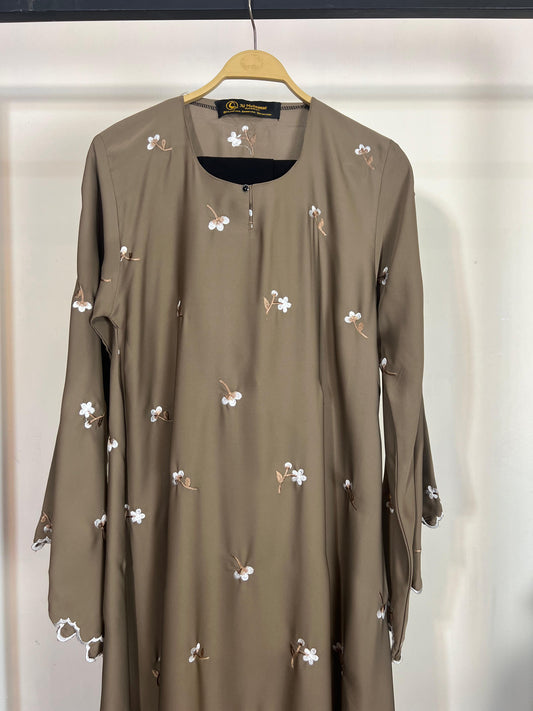 Nida embroidery abaya