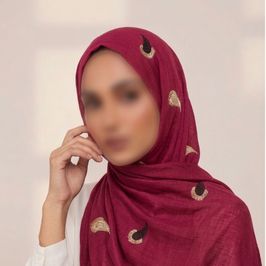 Embridered Lawn Hijab